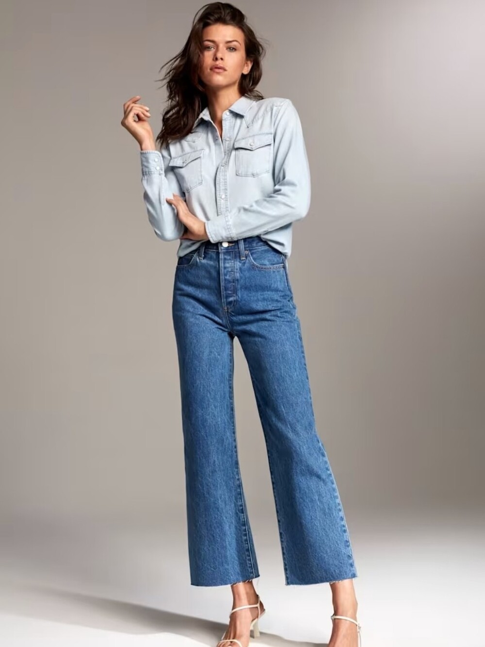 Denim ForumThe Farrah High Rise Wide Leg Jeans Raw Hem Size 29